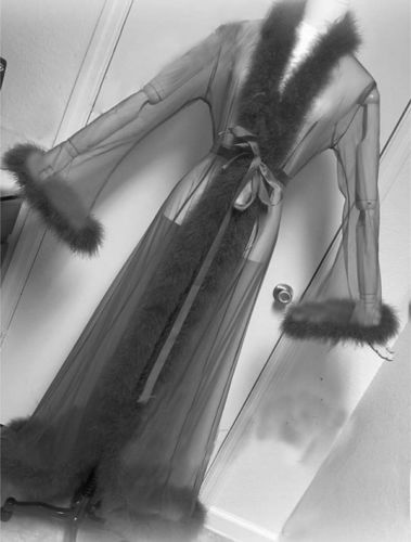 Confidence-Boosting Sexy Lingerie Set for Women